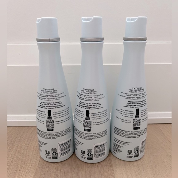 Nexxus Hydralight Weightless Moisture Shampoo (3) - Picture 2 of 3